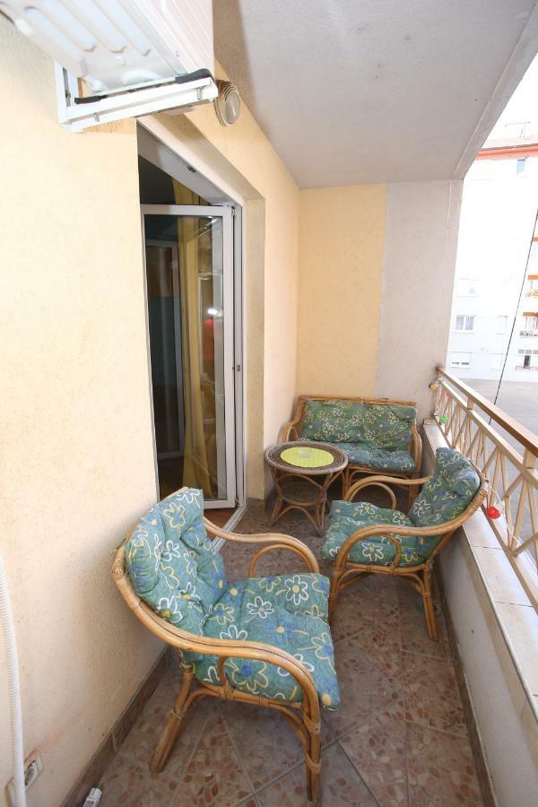 Fast Sleep & Go 2 Apartment Paracin Exterior photo